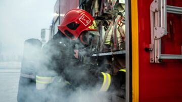 Wybuch gazu i pożar w domu jednorodzinnym