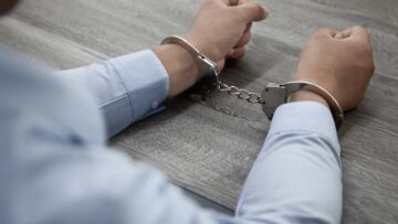 Próba uniknięcia kontroli drogowej kończy się zatrzymaniem 24-letniego mieszkańca powiatu białogardzkiego